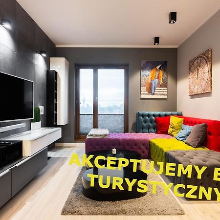 Elegant Business Accommodation With Parking - By Upstairs Cracovia Exterior foto